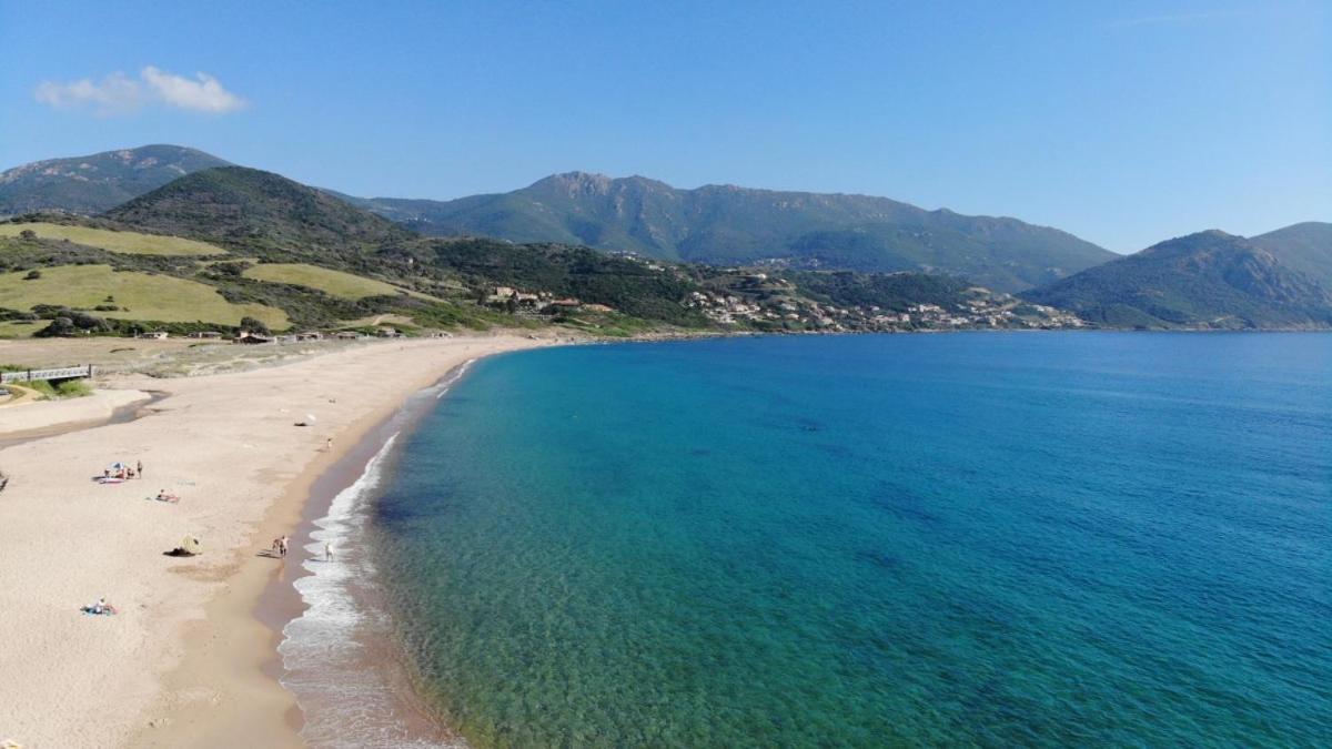 Tres Bel Appartement Les Pieds Dans L'Eau Appietto Kültér fotó
